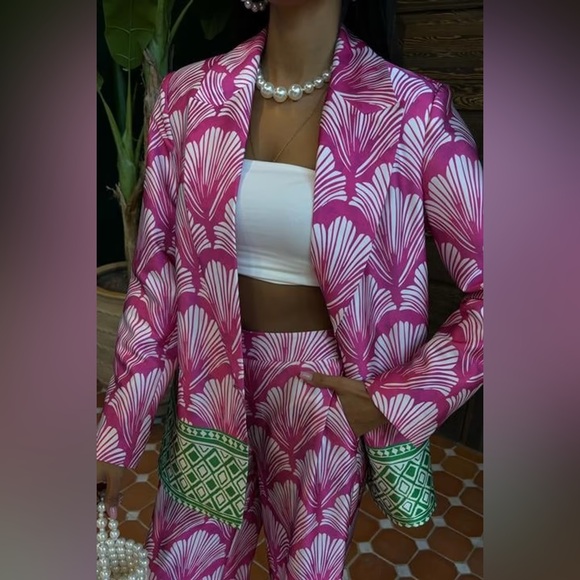 Stylish Pink and Green Women Pantsuit - Picture 3 of 6